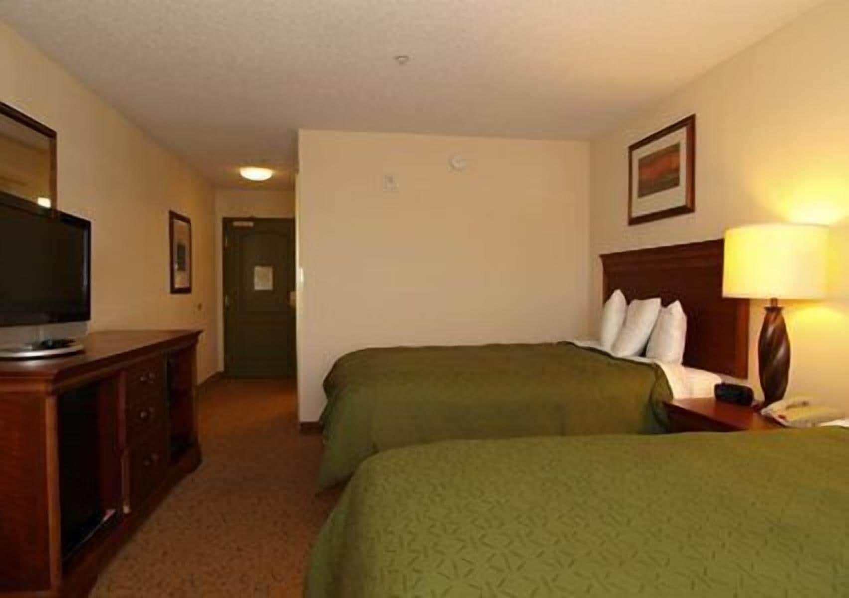 Comfort Inn & Suites Dover Bagian luar foto