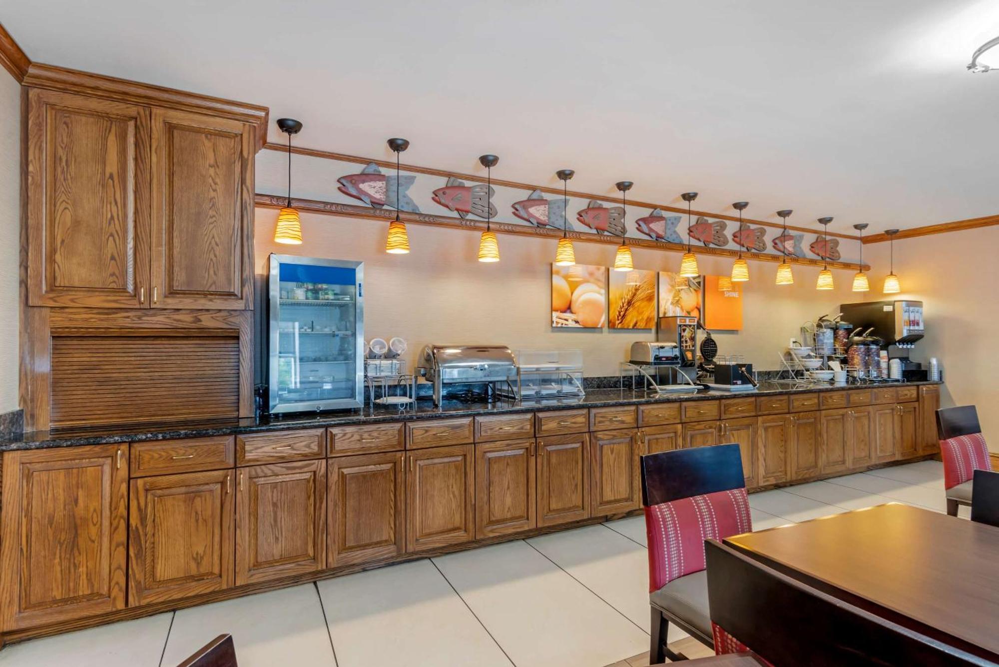 Comfort Inn & Suites Dover Bagian luar foto