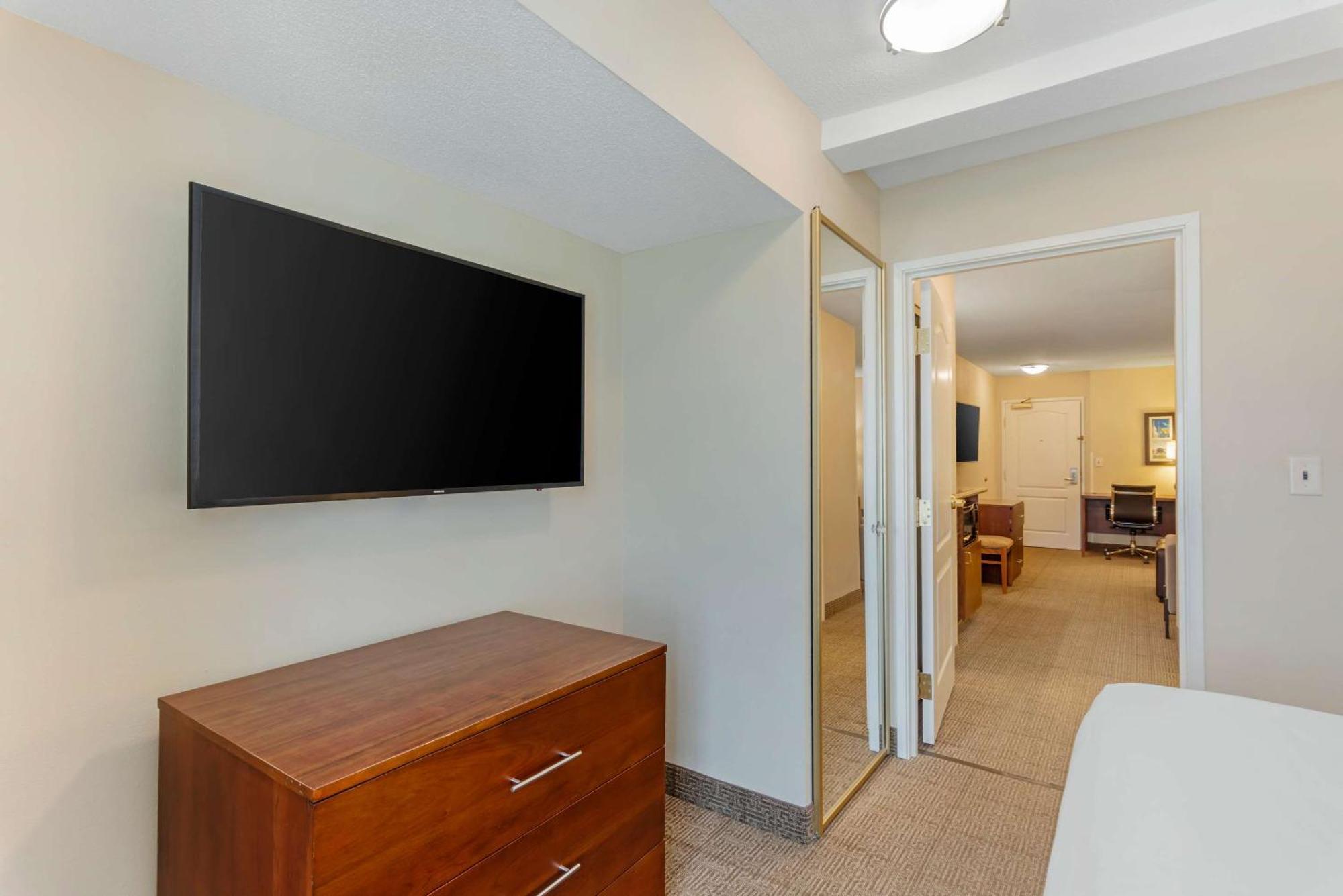 Comfort Inn & Suites Dover Bagian luar foto