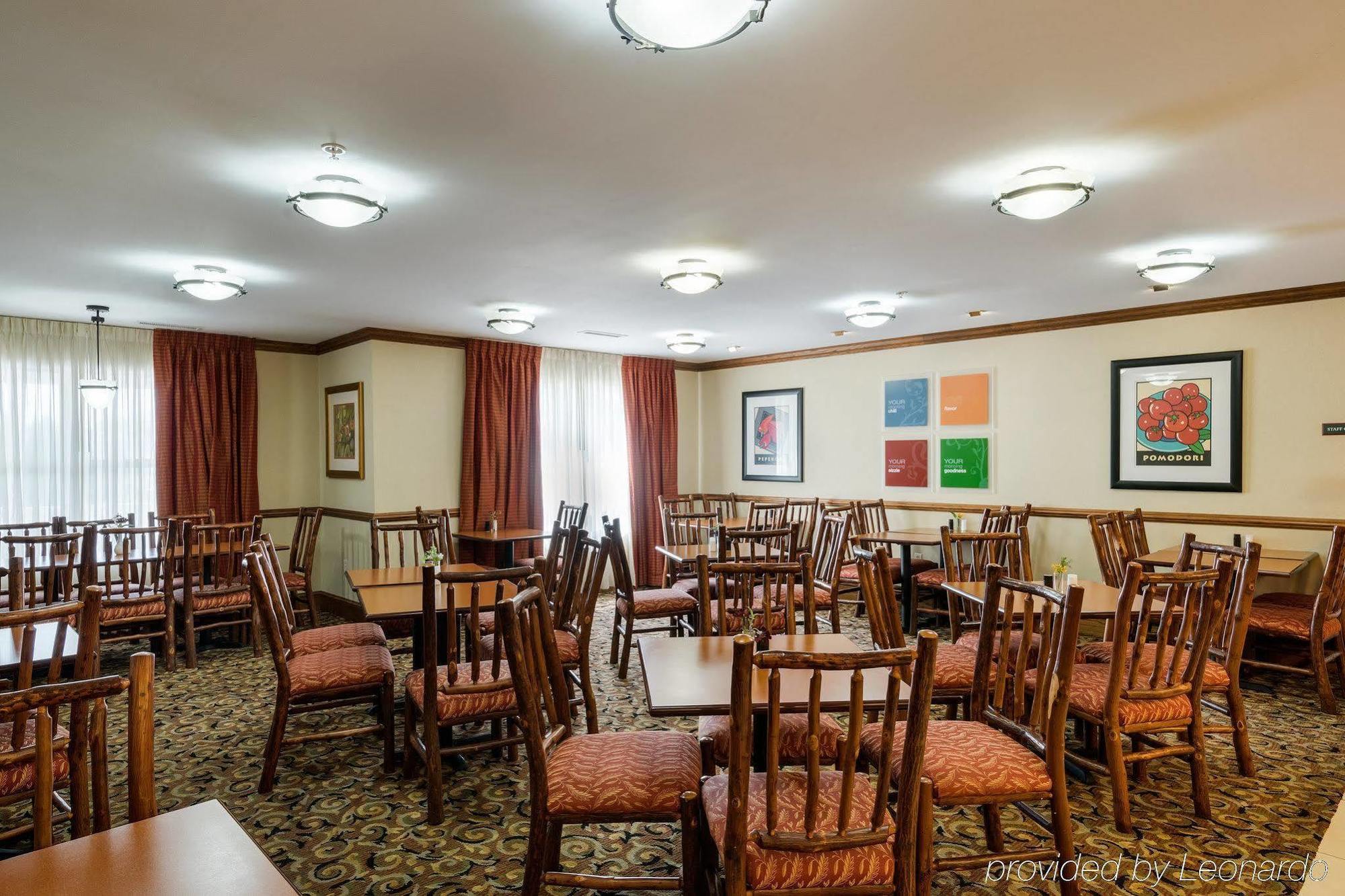 Comfort Inn & Suites Dover Bagian luar foto